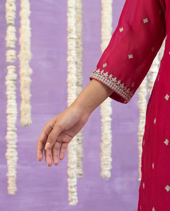 Magenta Embriodered Silk Blended Kurta Bottom Dupatta Set