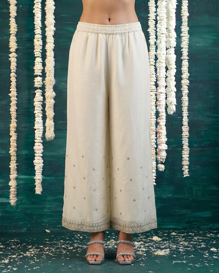 White Embriodered Silk Blended Sleeveless Kurta Bottom Dupatta Set