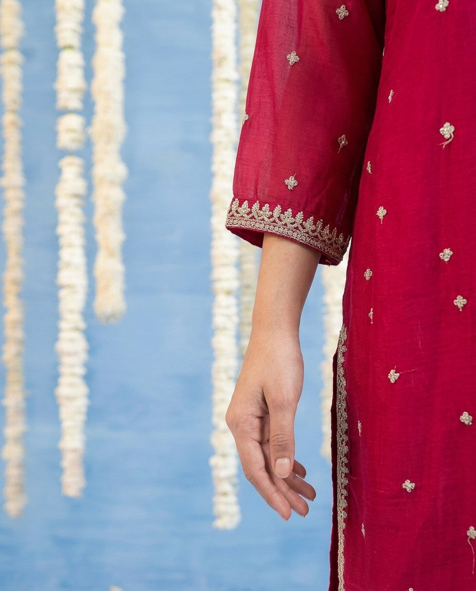 Magenta Embriodered Silk Blended Kurta Bottom Dupatta Set