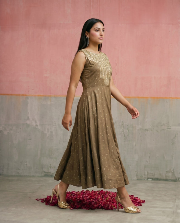 Brown Printed Viscose Blended Sleeveless Maxi Dress