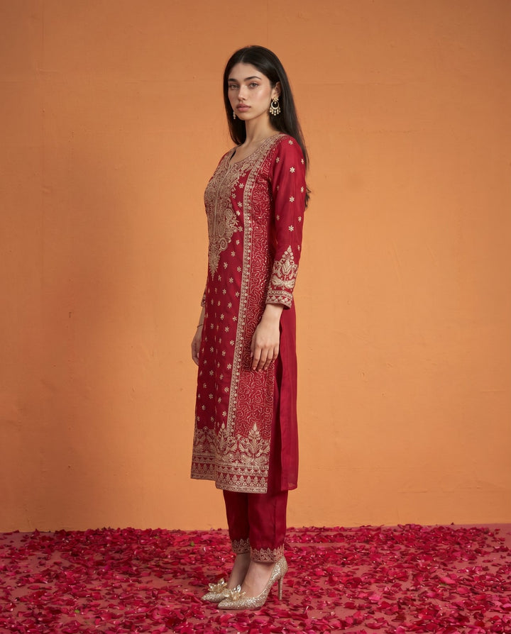 Magenta Embriodered Viscose Blended Kurta Bottom Dupatta Set