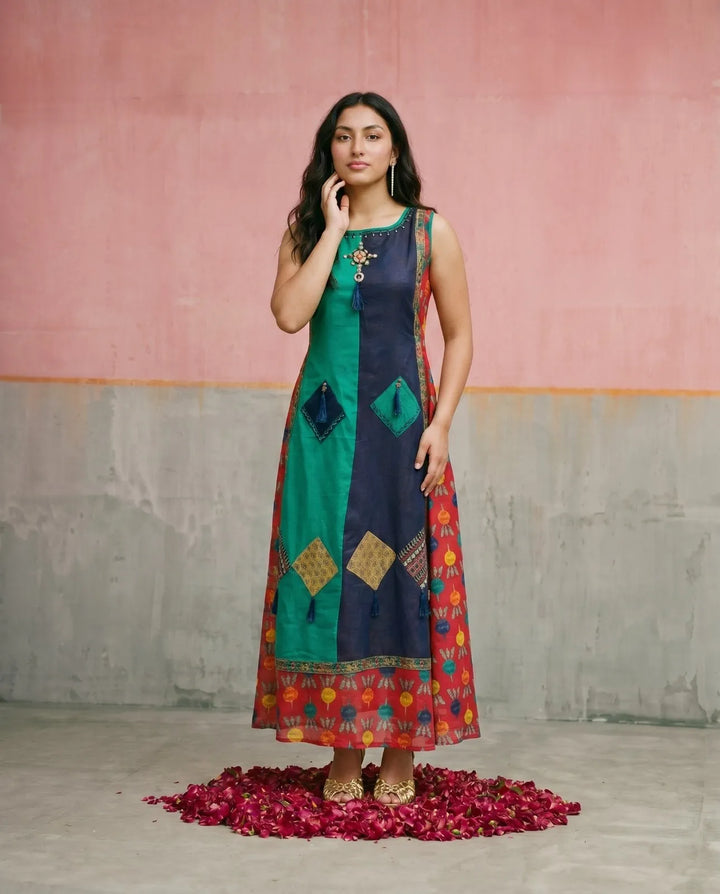 Multi Colour Printed Viscose Blended Sleeveless Maxi Dress