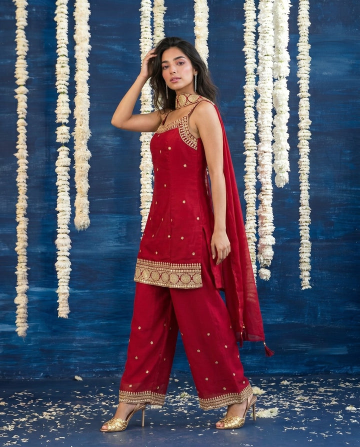 Red Embriodered Silk Blended Spaghetti Strap Kurta Bottom Dupatta Set