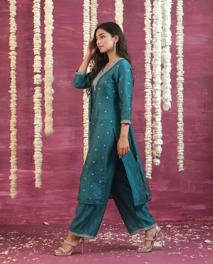 Bottle Green Embriodered Silk Blended Kurta Bottom Dupatta Set