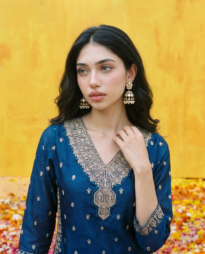 Blue Embriodered Silk Blended Kurta Bottom Dupatta Set