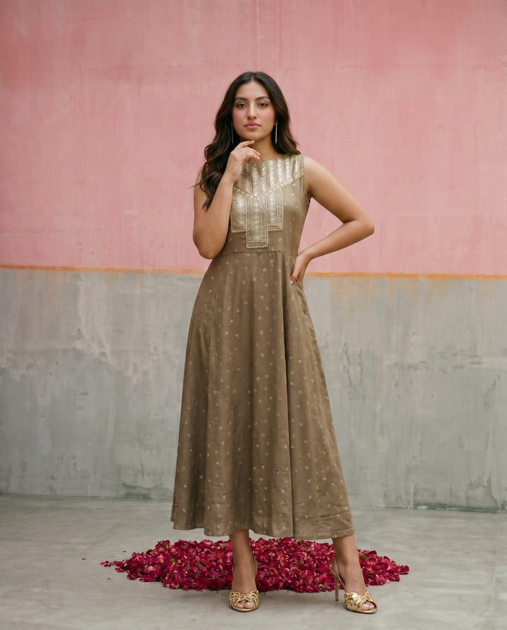Brown Printed Viscose Blended Sleeveless Maxi Dress