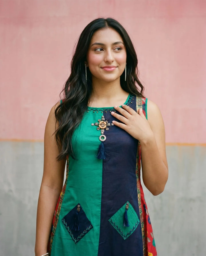 Multi Colour Printed Viscose Blended Sleeveless Maxi Dress