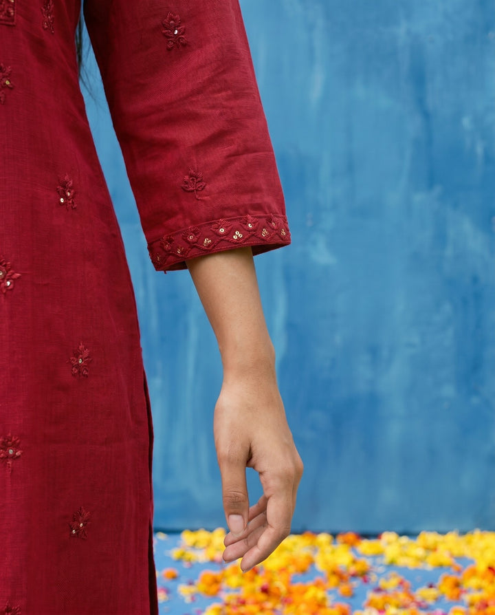 Magenta Embroidered Viscose Blended Straight cut Long Kurta