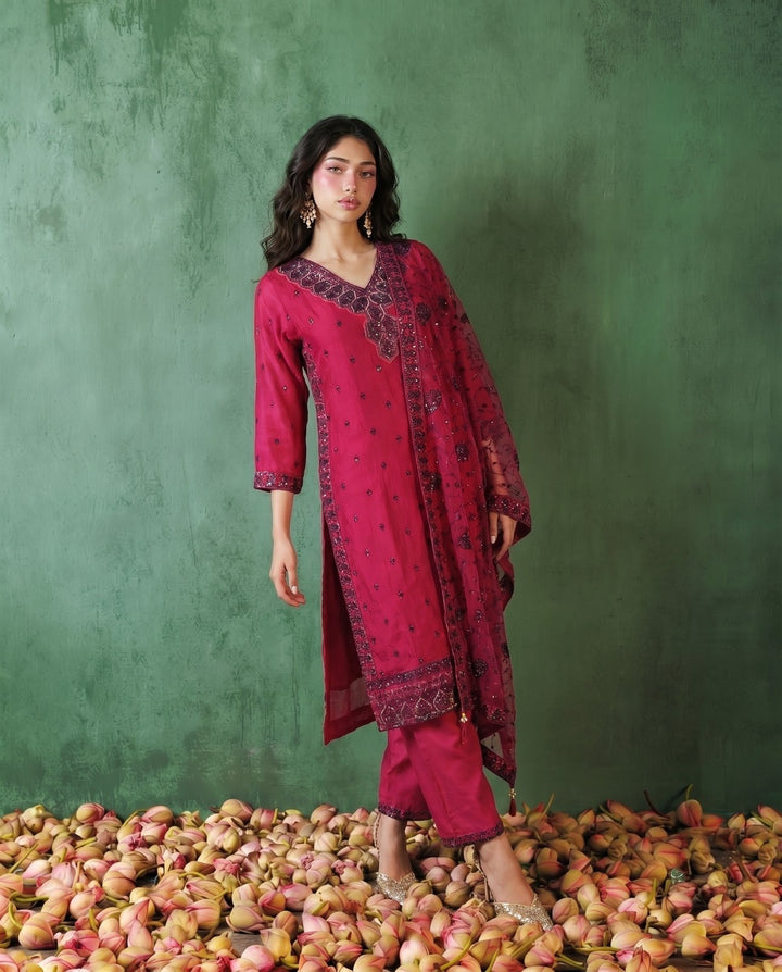 Magenta Embriodered Silk Blended Kurta Bottom Dupatta Set