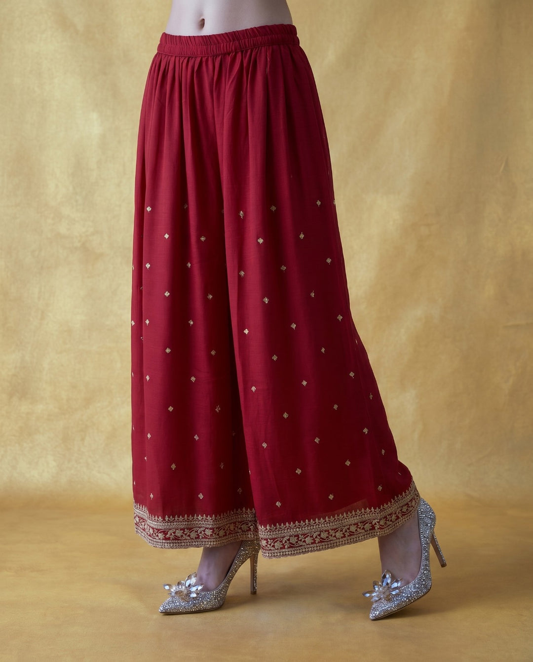 Magenta Embriodered Silk Blended 3/4 Sleeves Kurta Bottom Dupatta Set