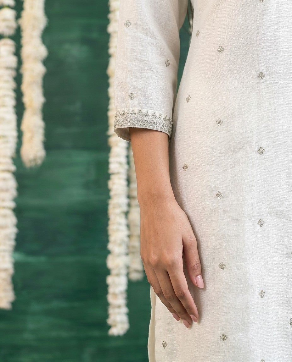 White Embriodered Silk Blended Kurta Bottom Dupatta Set
