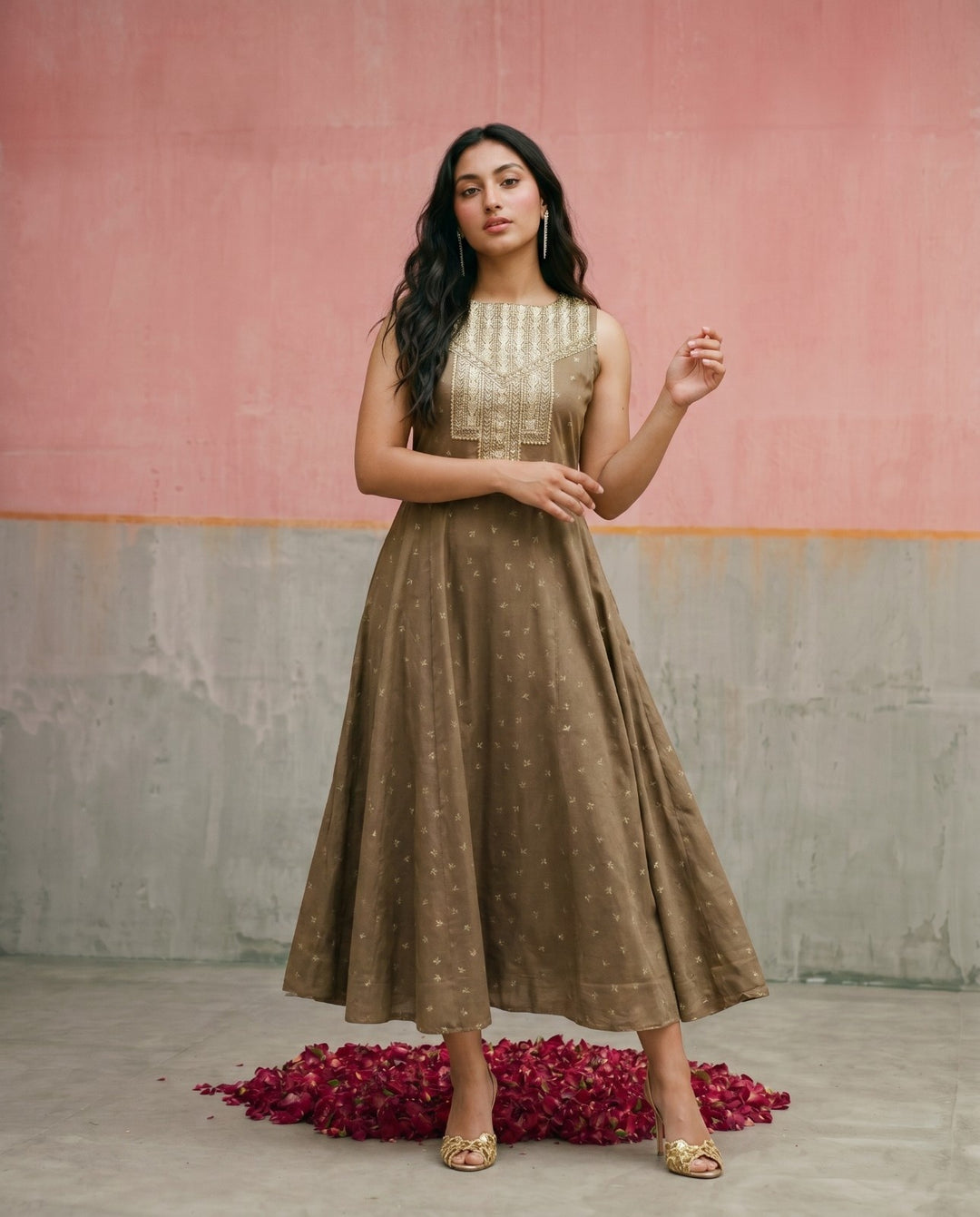Brown Printed Viscose Blended Sleeveless Maxi Dress