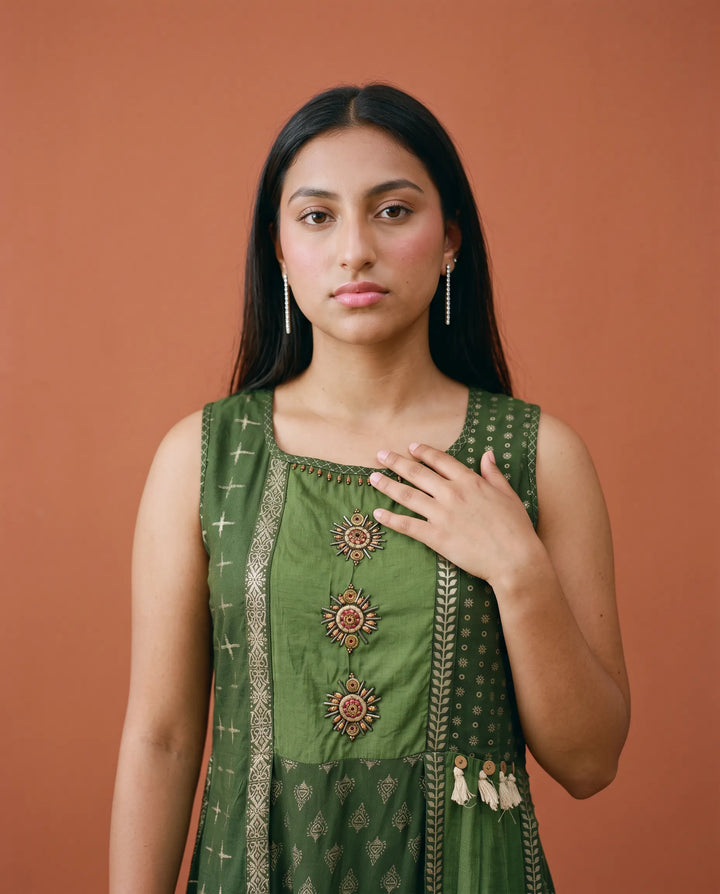 Green Printed Rayon Sleeveless Maxi Dress
