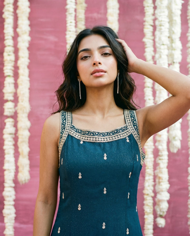 Turquoise Embroidered Viscose Blended Sleeveless Straight cut Long Kurta
