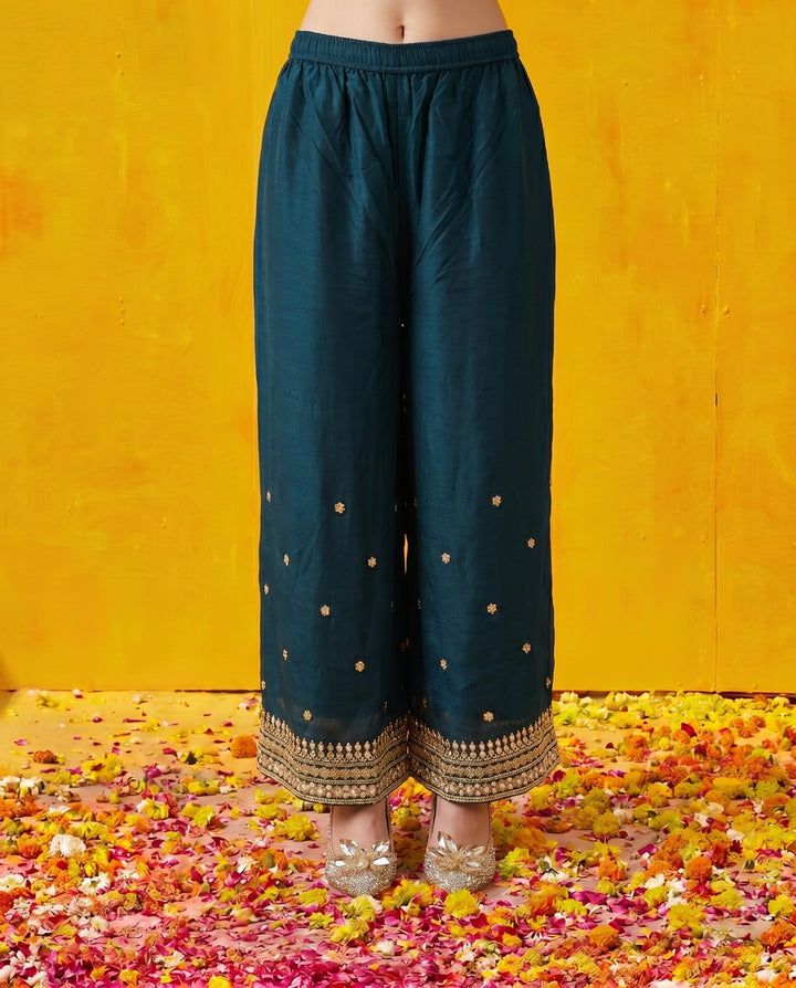 Green Embriodered Silk Blended Spaghetti Strap Kurta Bottom Dupatta Set