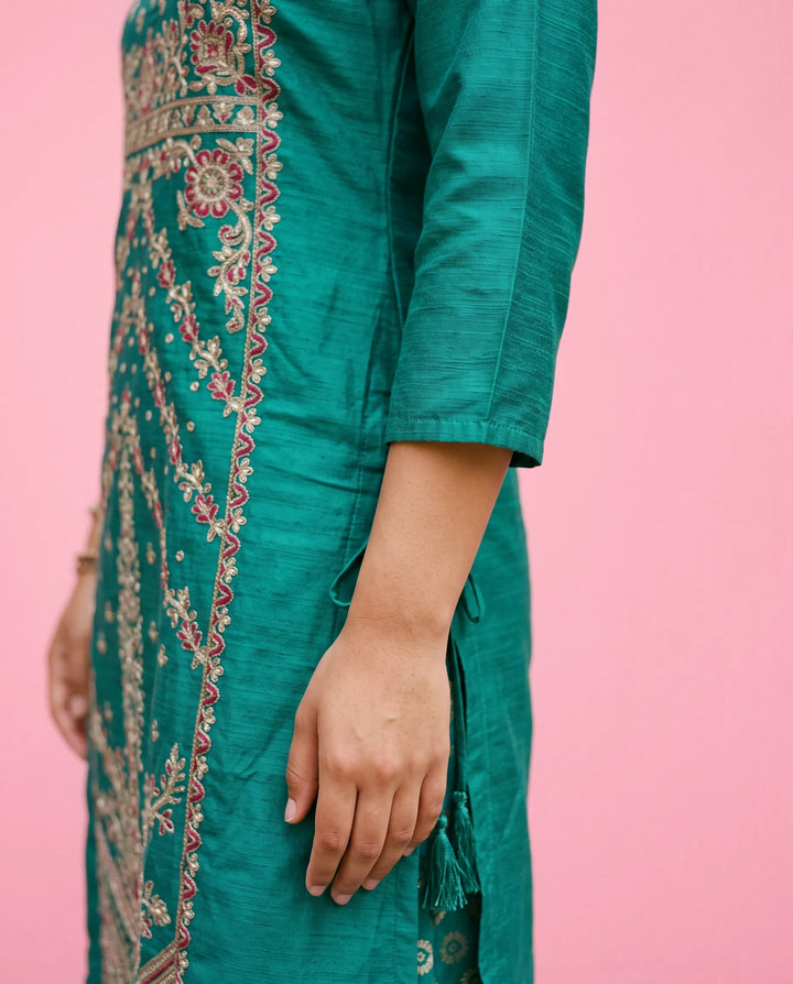 Rama Embriodered Silk Blended Maxi Dress