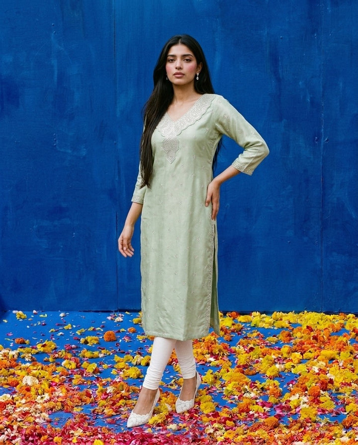 Pista Embroidered Silk Blended 3/4 Sleeves Straight Cut Long Kurta