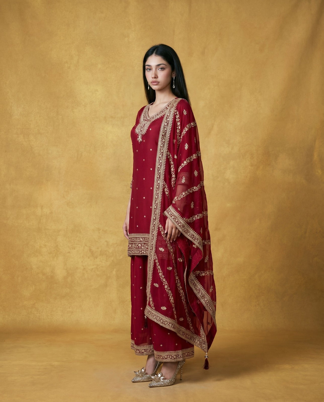 Magenta Embriodered Silk Blended 3/4 Sleeves Kurta Bottom Dupatta Set
