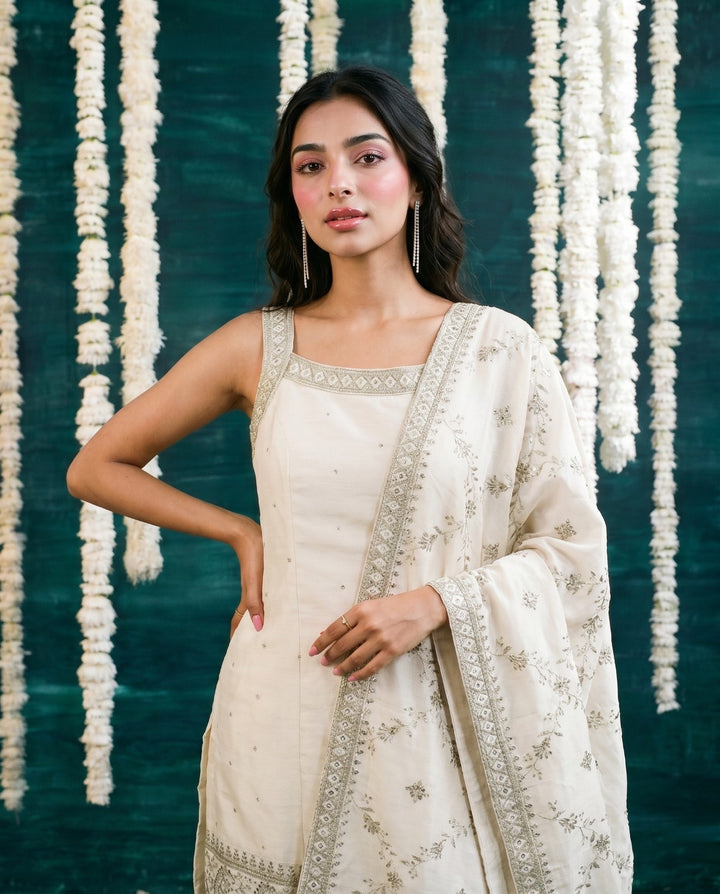 White Embriodered Silk Blended Sleeveless Kurta Bottom Dupatta Set