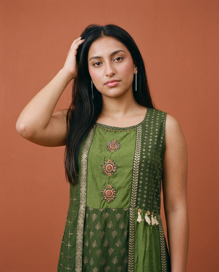 Green Printed Rayon Sleeveless Maxi Dress