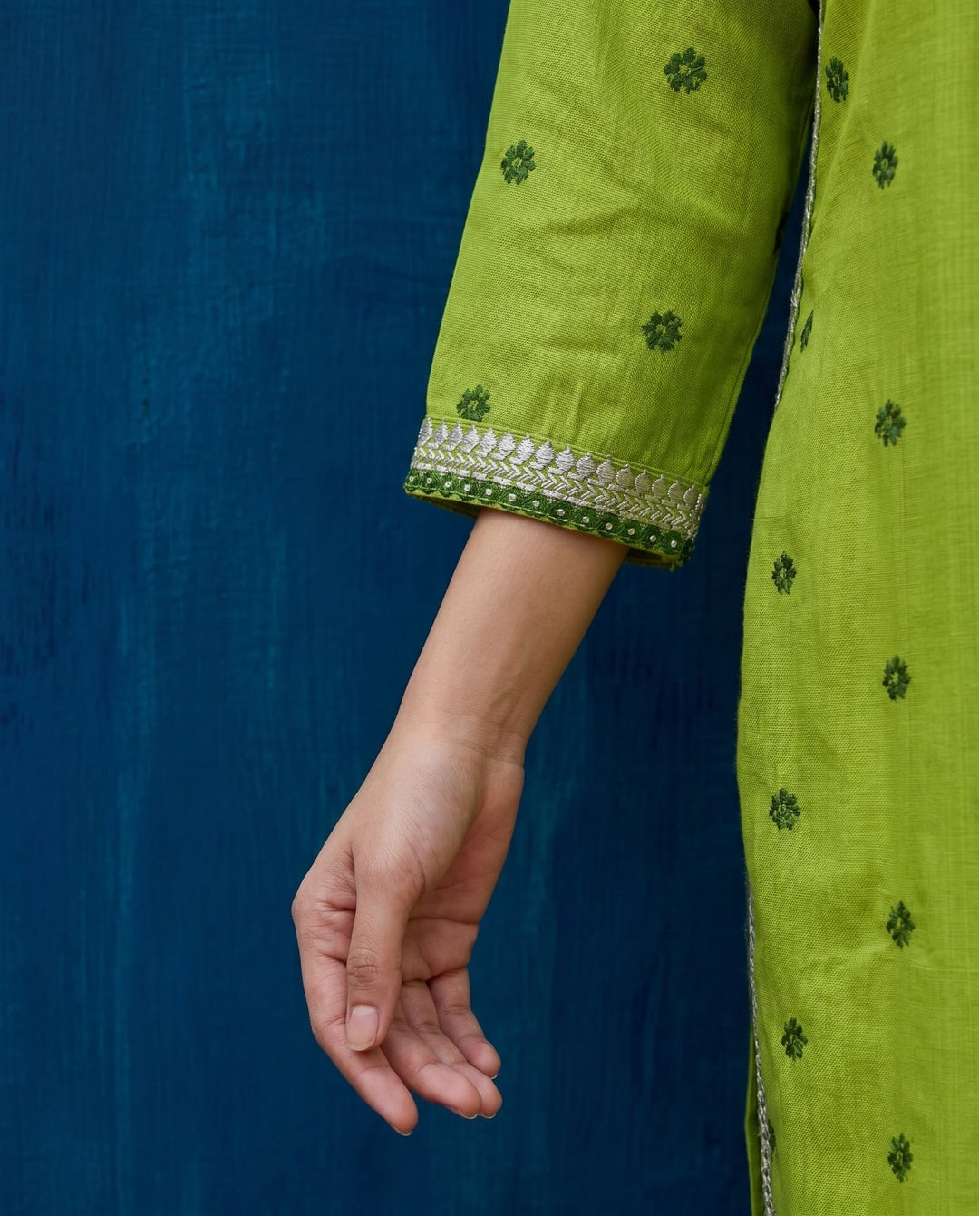Green Embroidered Viscose Blended Straight cut Long Kurta