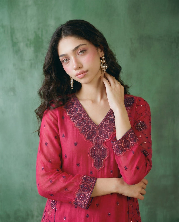 Magenta Embriodered Silk Blended Kurta Bottom Dupatta Set