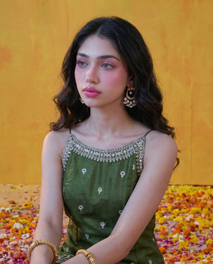 Green Embriodered Silk Blended Spaghetti Strap Kurta Bottom Dupatta Set