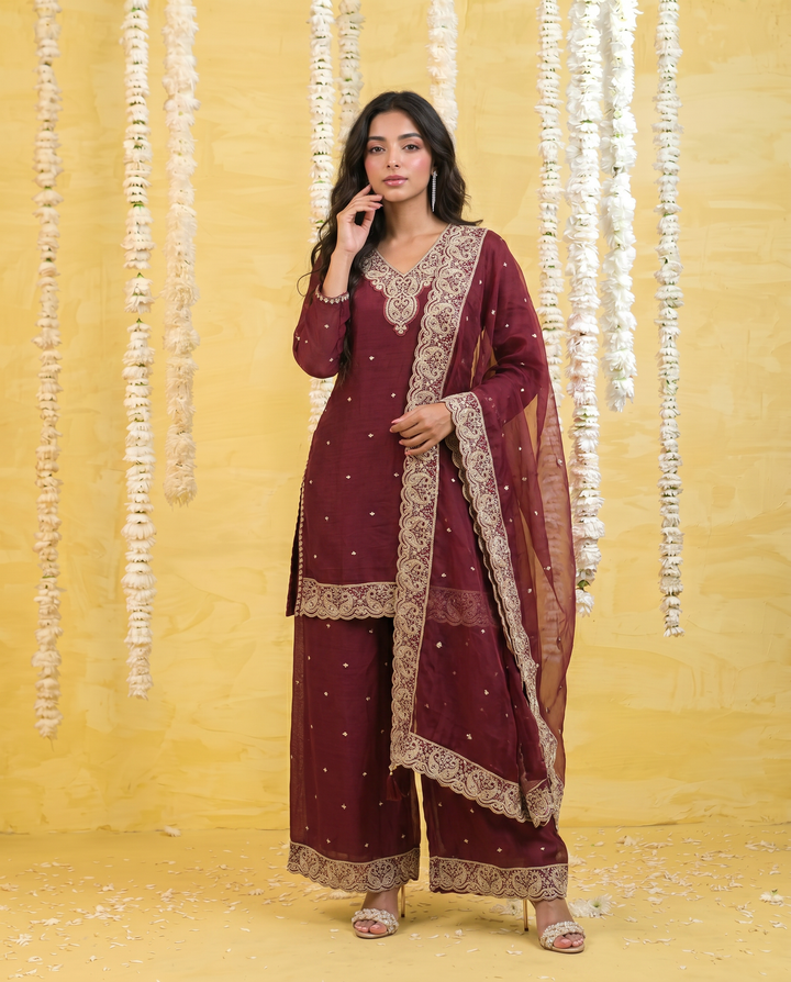 Maroon Embriodered Silk Blended 3/4 Sleeves Kurta Bottom Dupatta Set