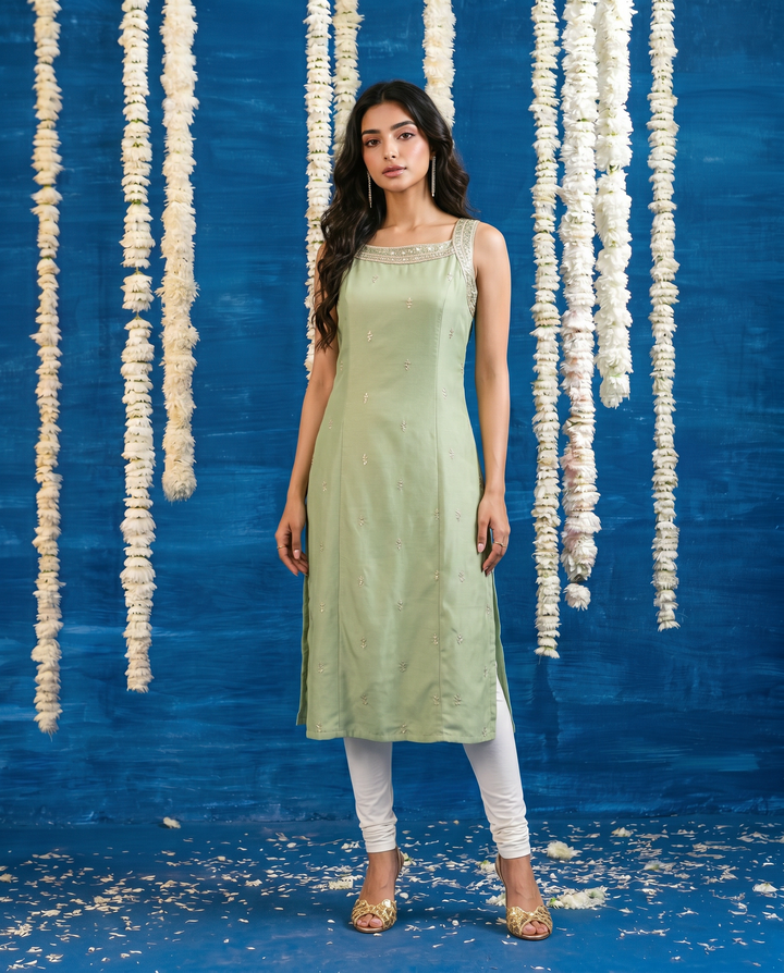 Pista Embroidered Viscose Blended Sleeveless Straight cut Long Kurta