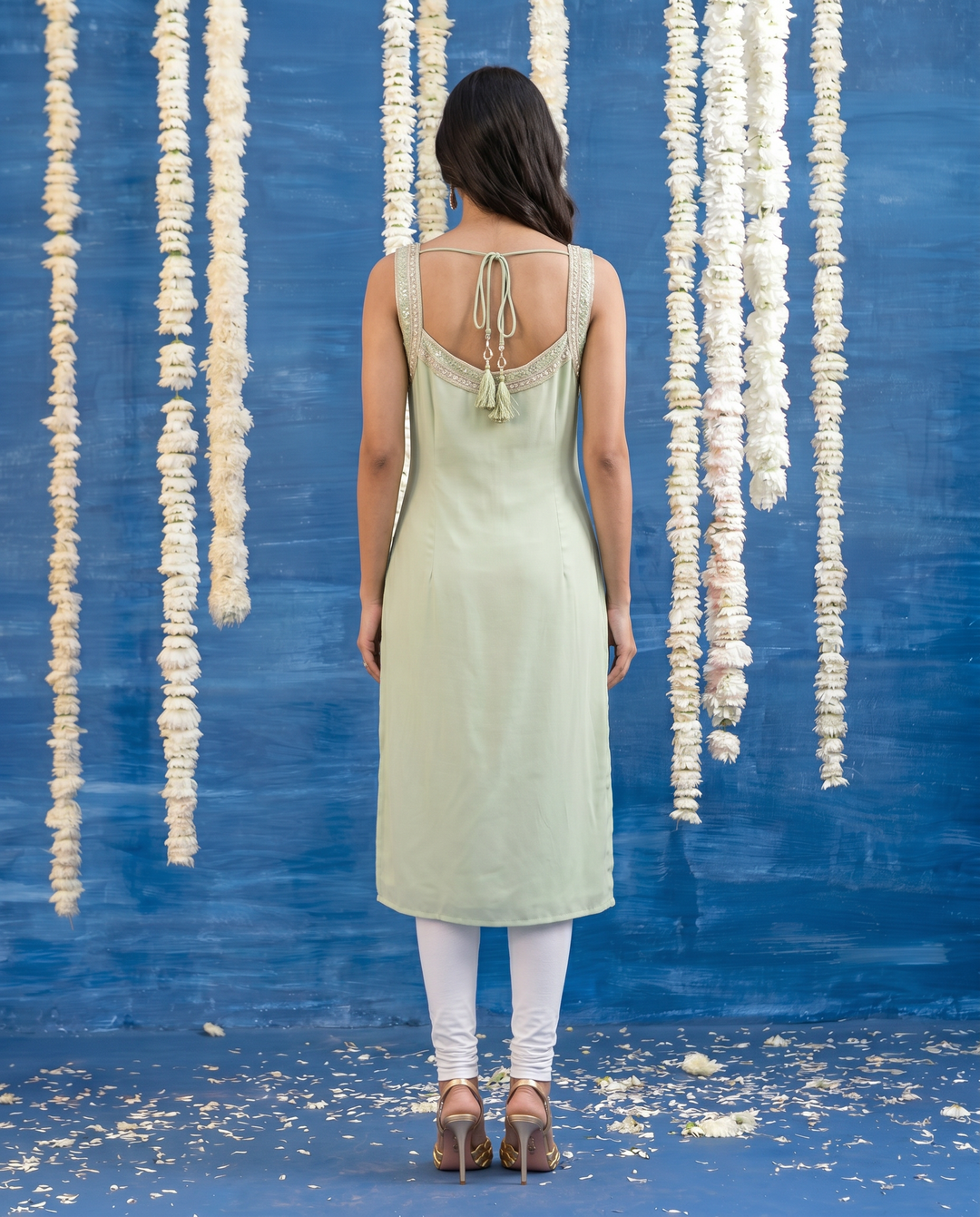 Pista Embroidered Viscose Blended Sleeveless Straight cut Long Kurta