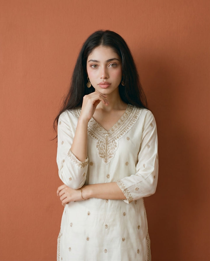 Off White Embroidered Viscose Blended Straight Cut Long Kurta