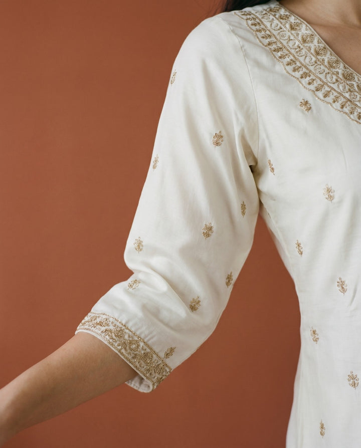 Off White Embroidered Viscose Blended Straight Cut Long Kurta