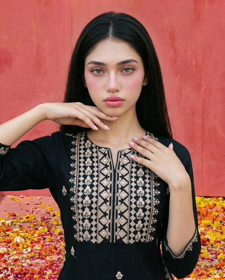 Black Embroidered Viscose Blended 3/4 Sleeves Straight Cut Long Kurta