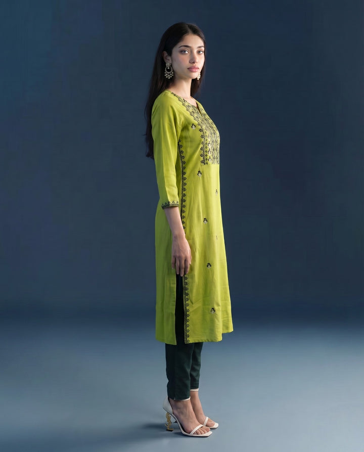 Green Embroidered Viscose Blended 3/4 Sleeves Straight Cut Long Kurta