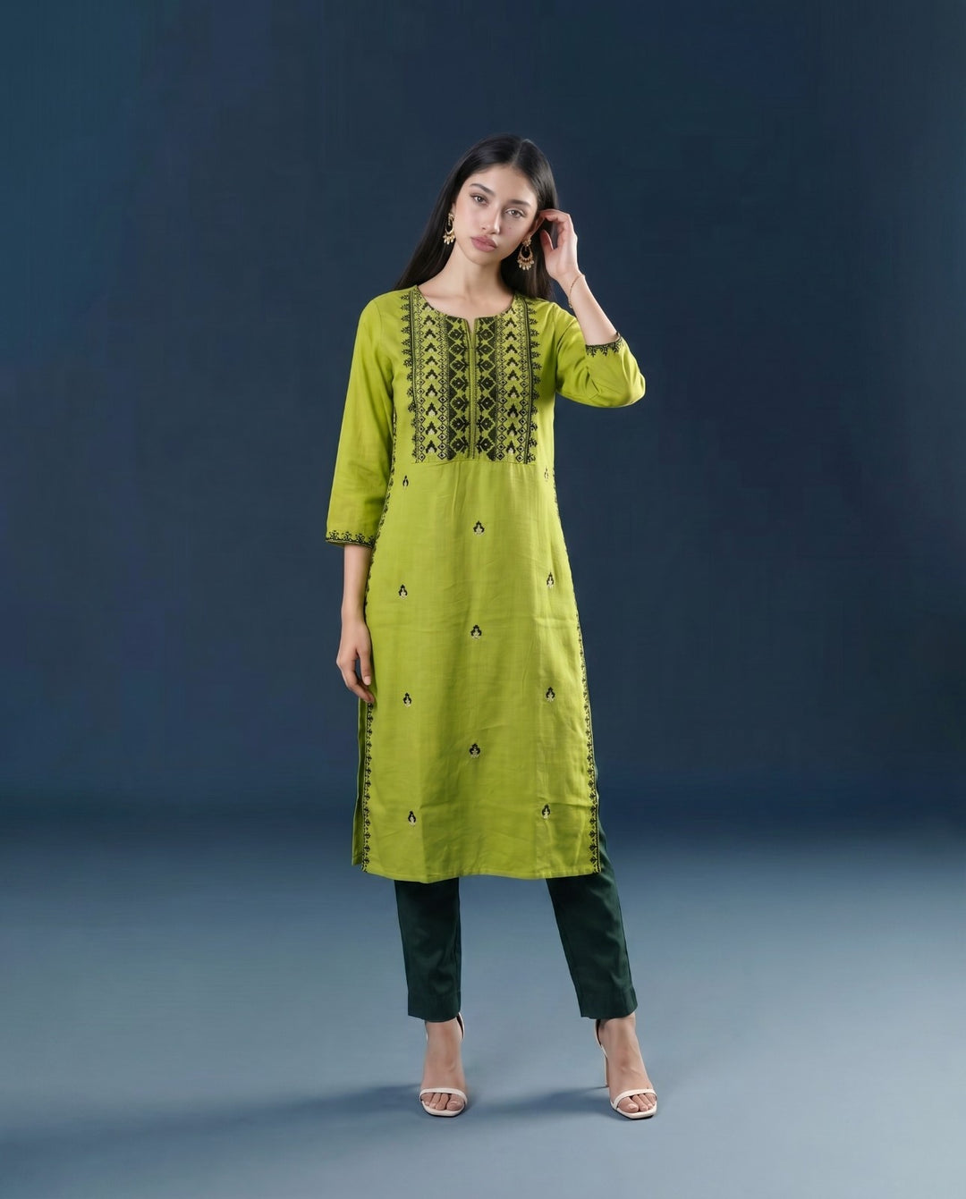 Green Embroidered Viscose Blended 3/4 Sleeves Straight Cut Long Kurta
