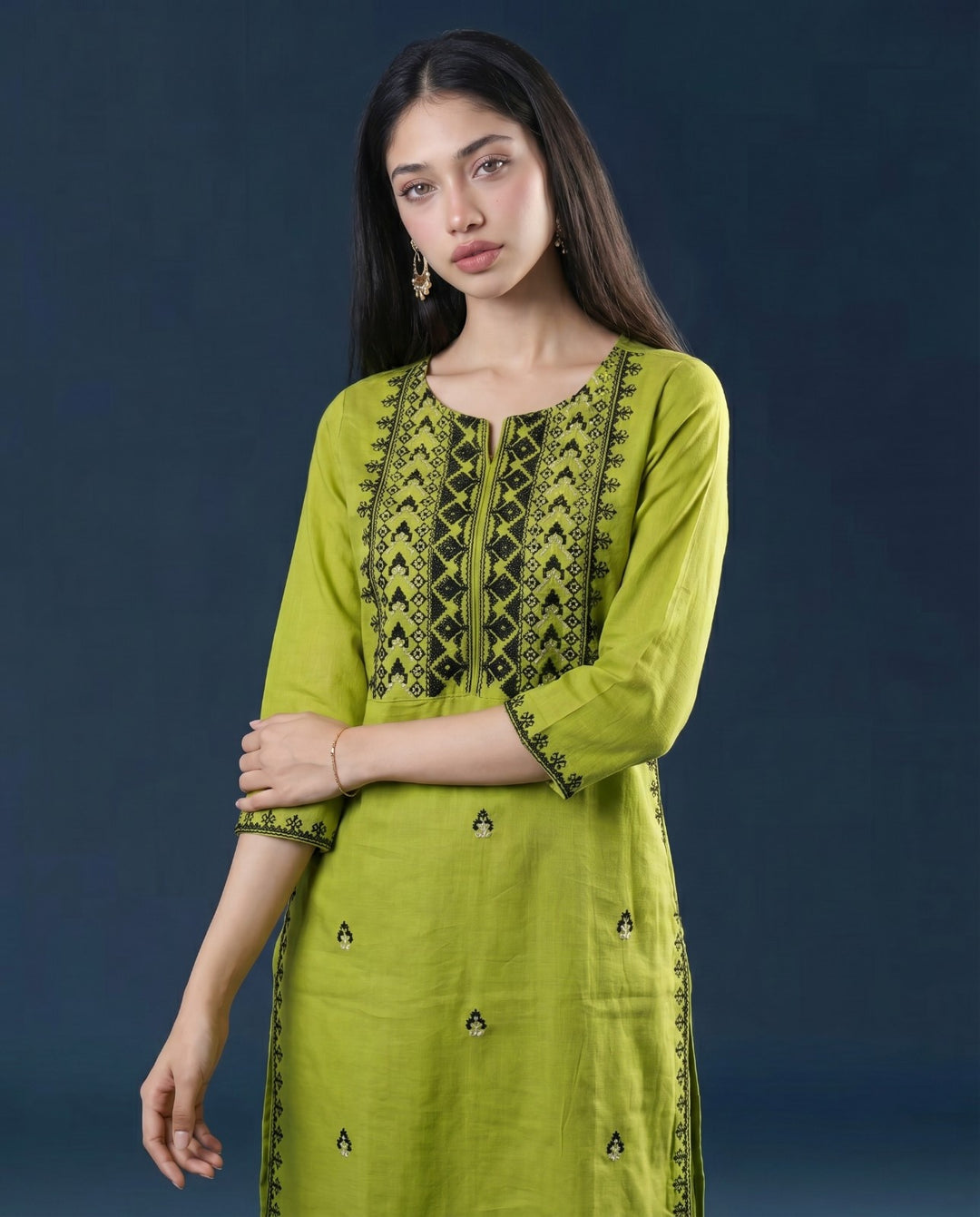 Green Embroidered Viscose Blended 3/4 Sleeves Straight Cut Long Kurta