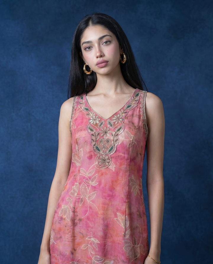 Pink Embroidered Viscose Blended Sleeveless Straight Long Kurta