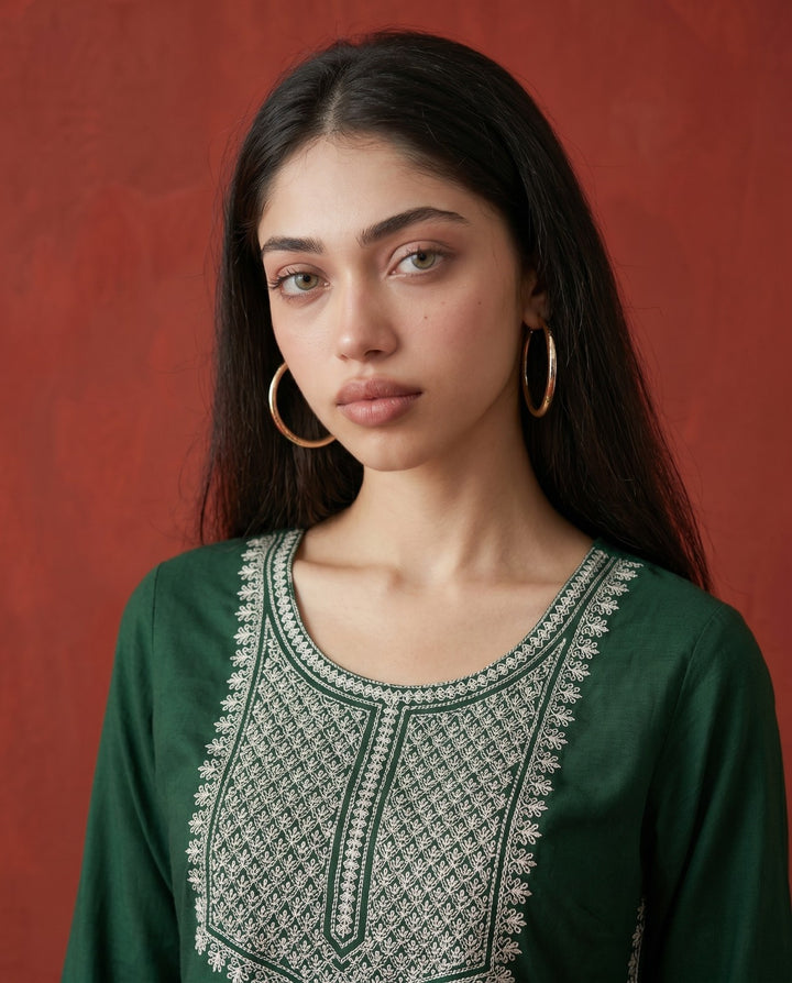 Green Embroidered Rayon Straight cut Long Kurta