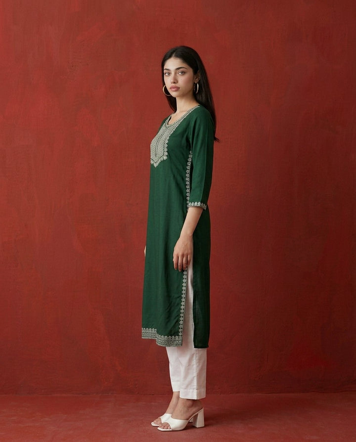 Green Embroidered Rayon Straight cut Long Kurta