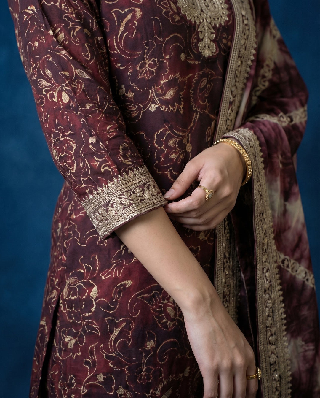 Printed Wine Embroidered Silk Blended 3/4 Sleeves Kurta Bottom Dupatta Set