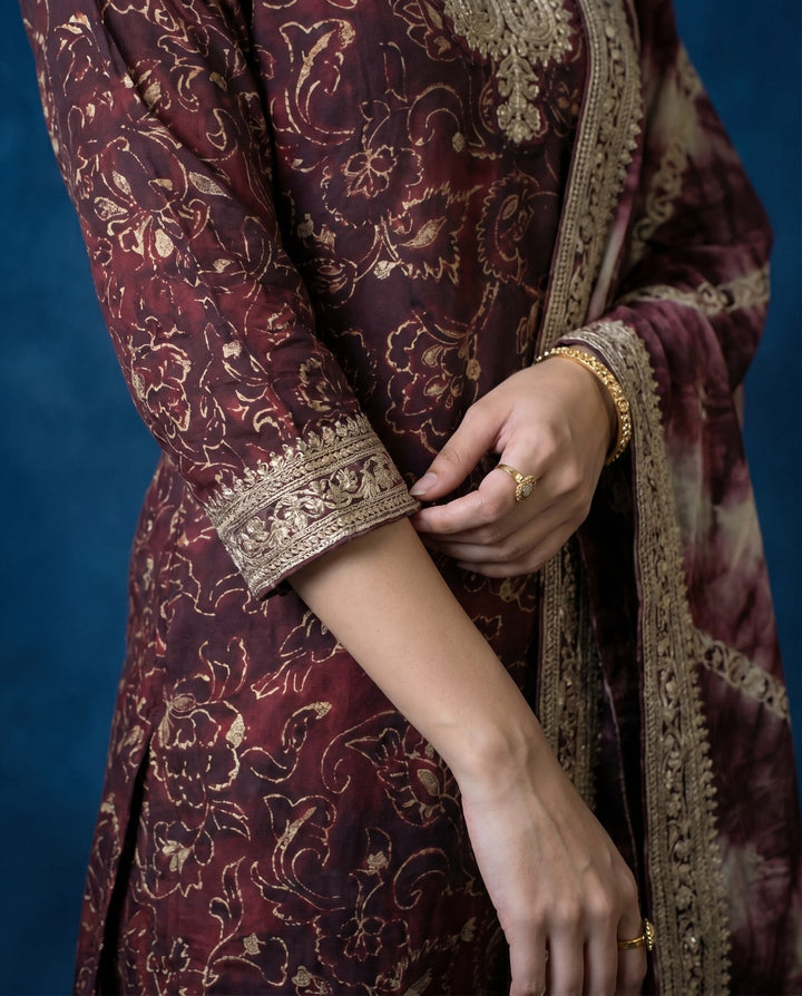 Printed Wine Embroidered Silk Blended 3/4 Sleeves Kurta Bottom Dupatta Set