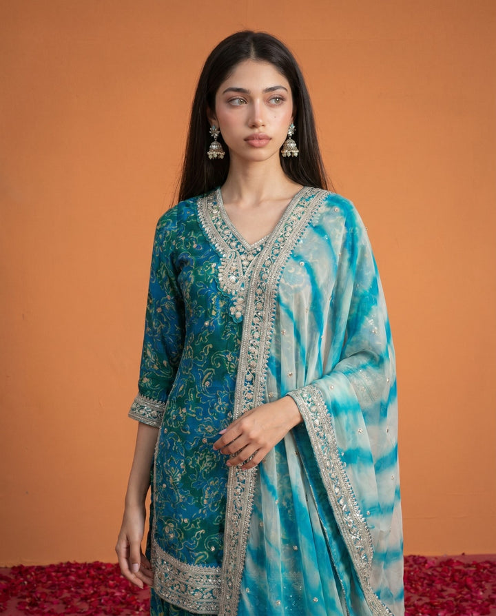 Printed Teal Embroidered Silk Blended 3/4 Sleeves Kurta Bottom Dupatta Set
