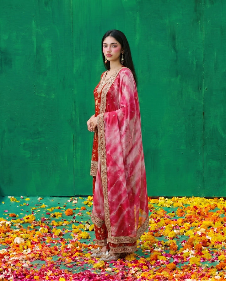 Pink Printed Embroidered Silk Blended 3/4 Sleeves Kurta Bottom Dupatta Set