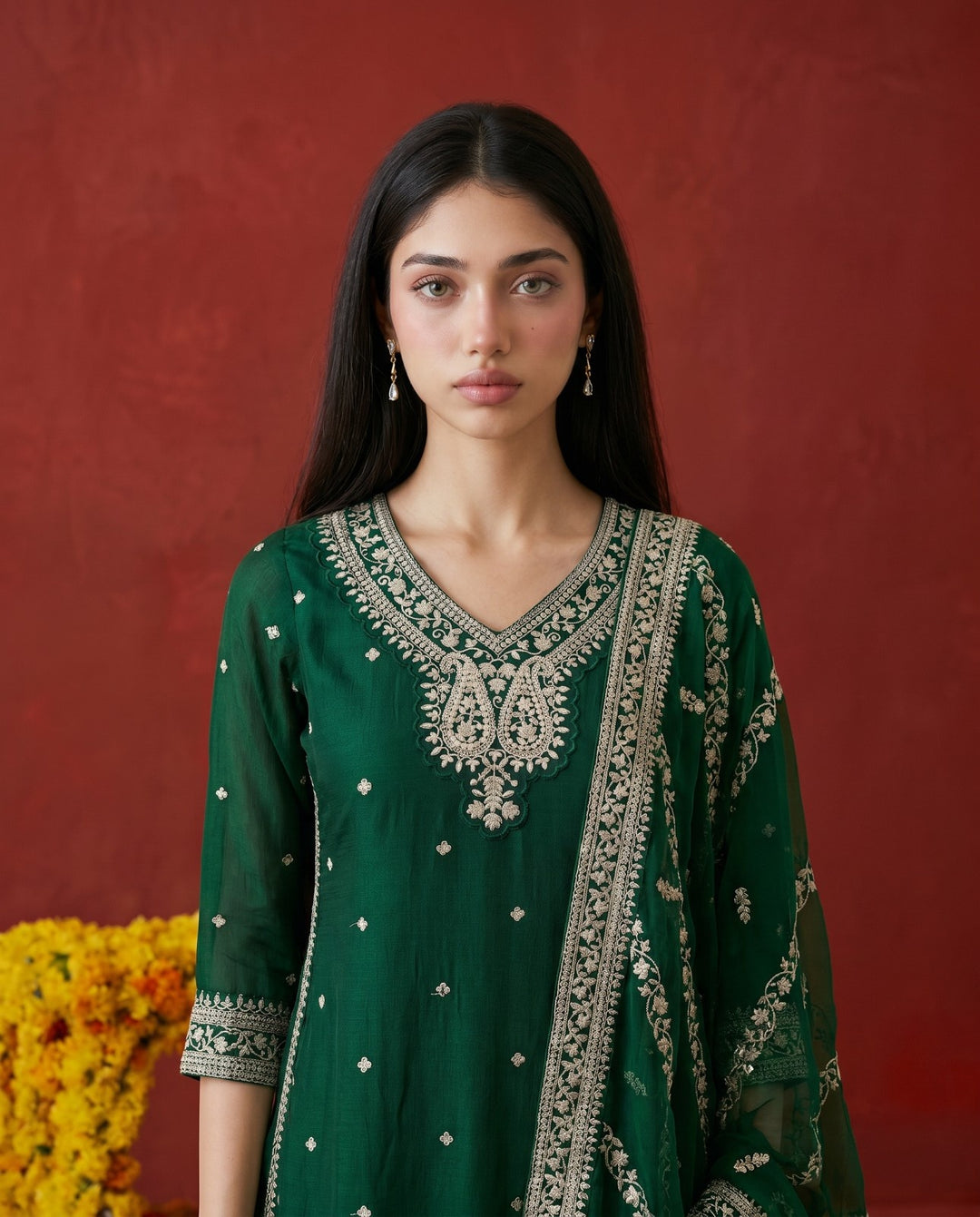 Green Embroidered Silk Blended 3/4 Sleeves Kurta Bottom Dupatta Set