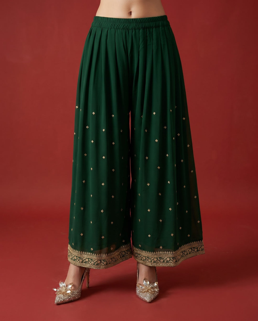 Green Embroidered Silk Blended 3/4 Sleeves Kurta Bottom Dupatta Set