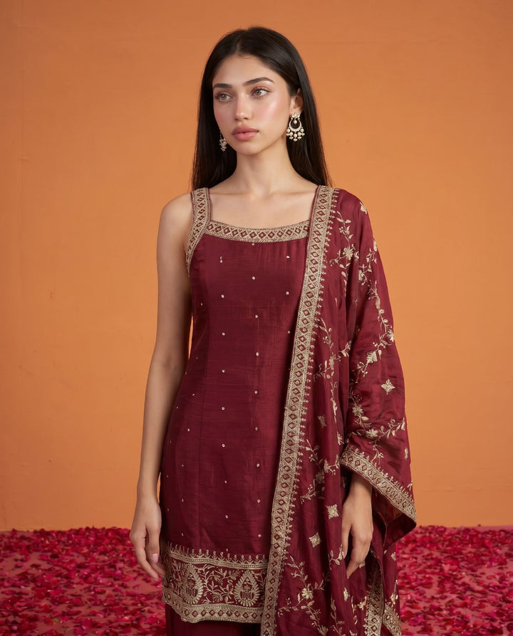 Maroon Embriodered Silk Blended Sleeveless Kurta Bottom Dupatta Set
